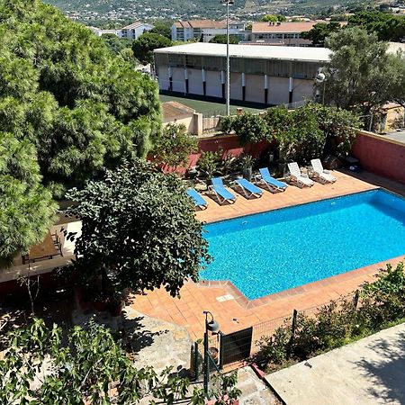 Residence Antonia Appartements Avec Piscine Commune - Centre Ville Calvi 칼비 외부 사진