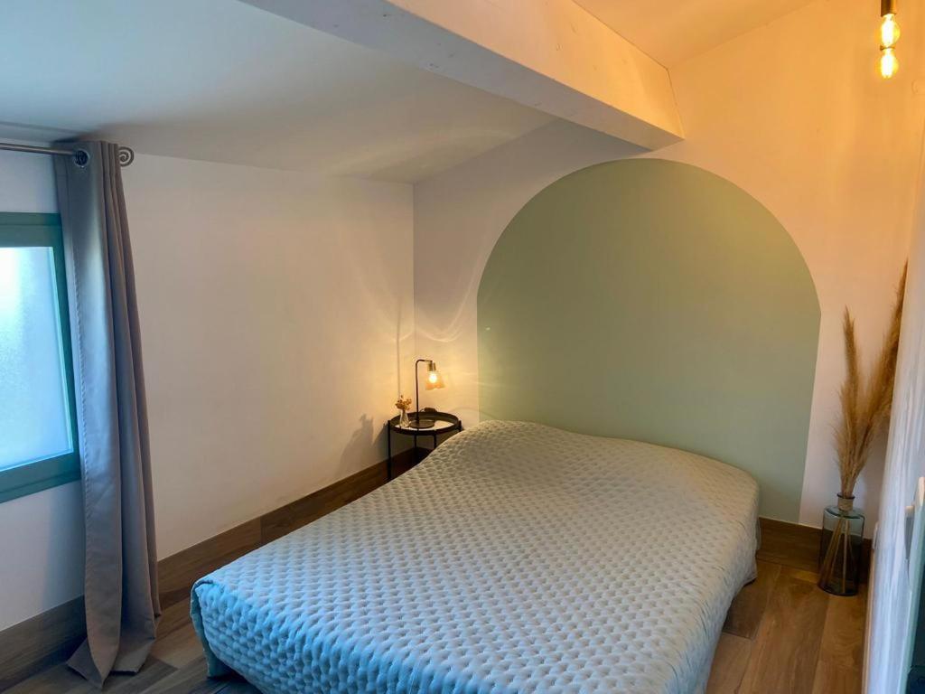 Residence Antonia Appartements Avec Piscine Commune - Centre Ville Calvi 칼비 외부 사진