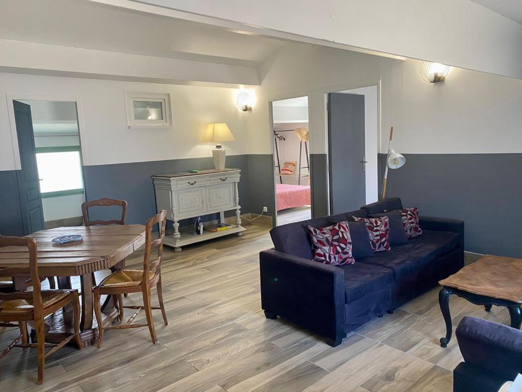 Residence Antonia Appartements Avec Piscine Commune - Centre Ville Calvi 칼비 외부 사진